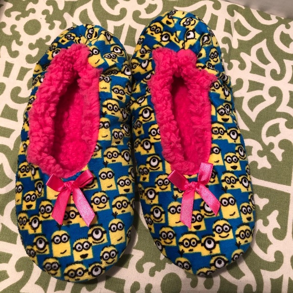 Universal Shoes Universal Studios Minion Slippers Poshmark